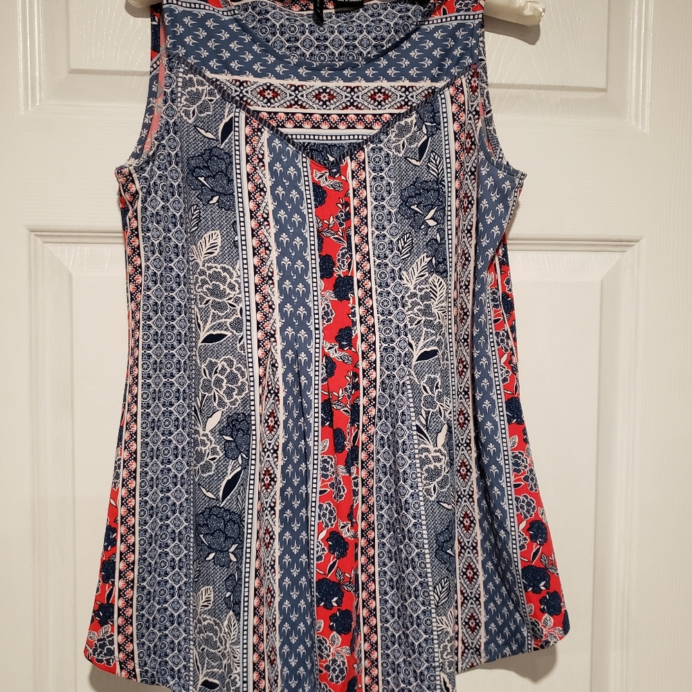 New Directions: Top, Size Small